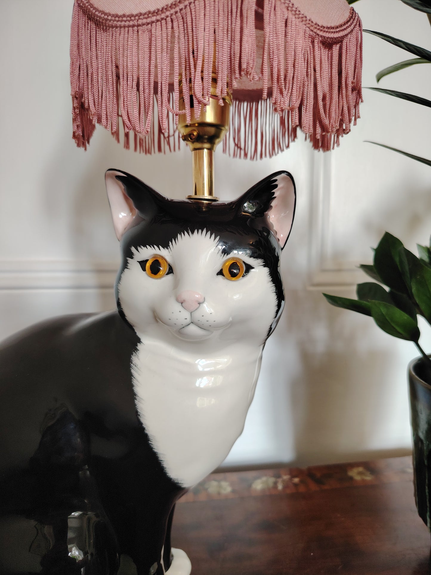 Large Vintage Reworked Tuxedo Cat Lamp (Copy)