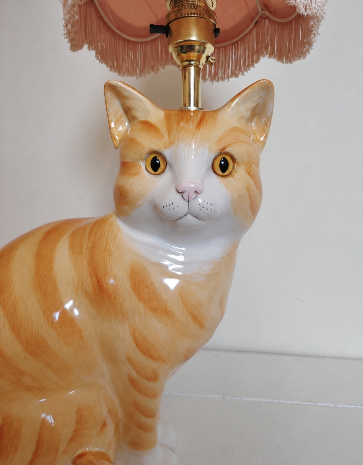 Large Vintage Reworked Ginger Cat Lamp ๐