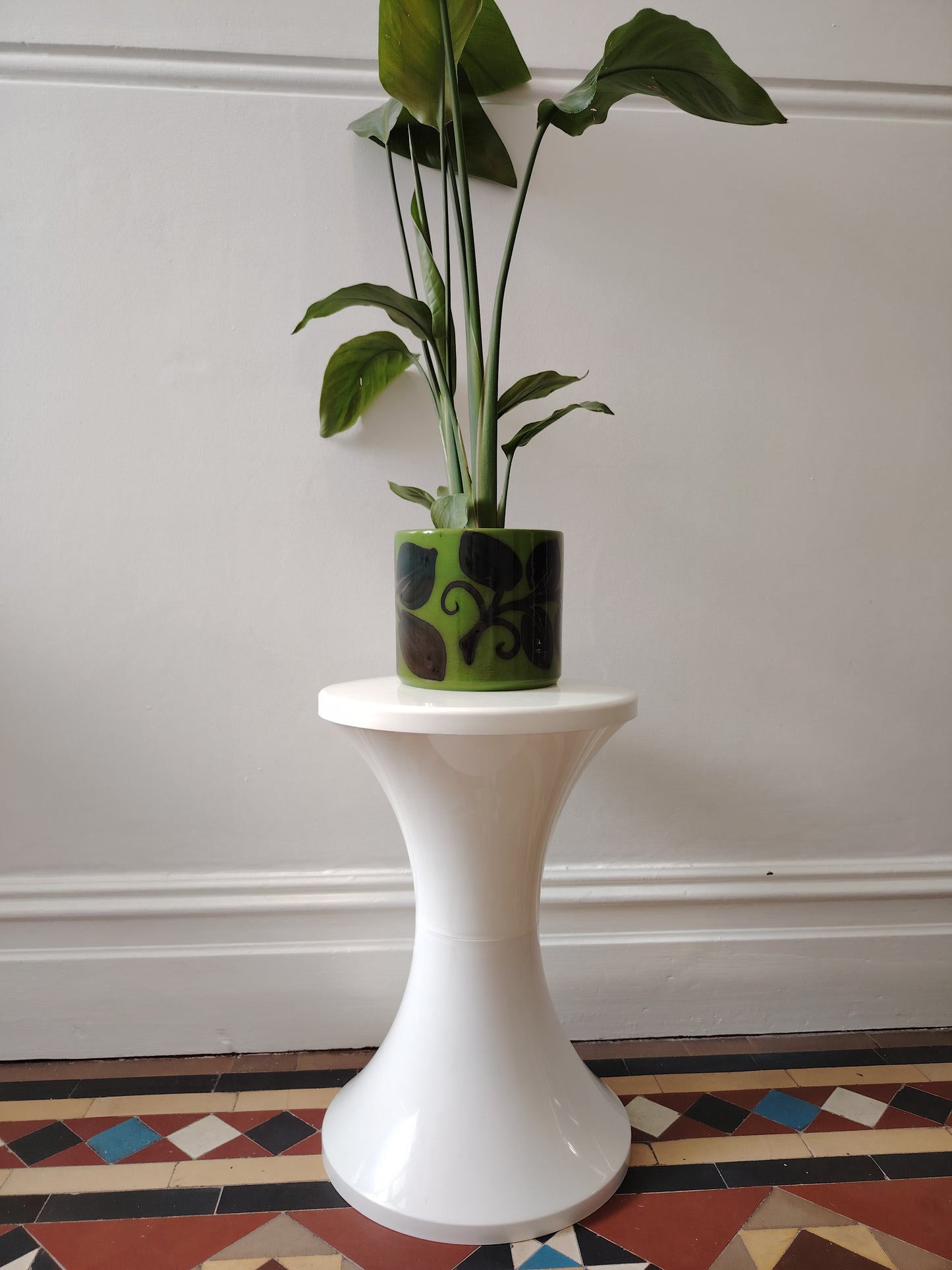 Vintage White Tam Tam Stool