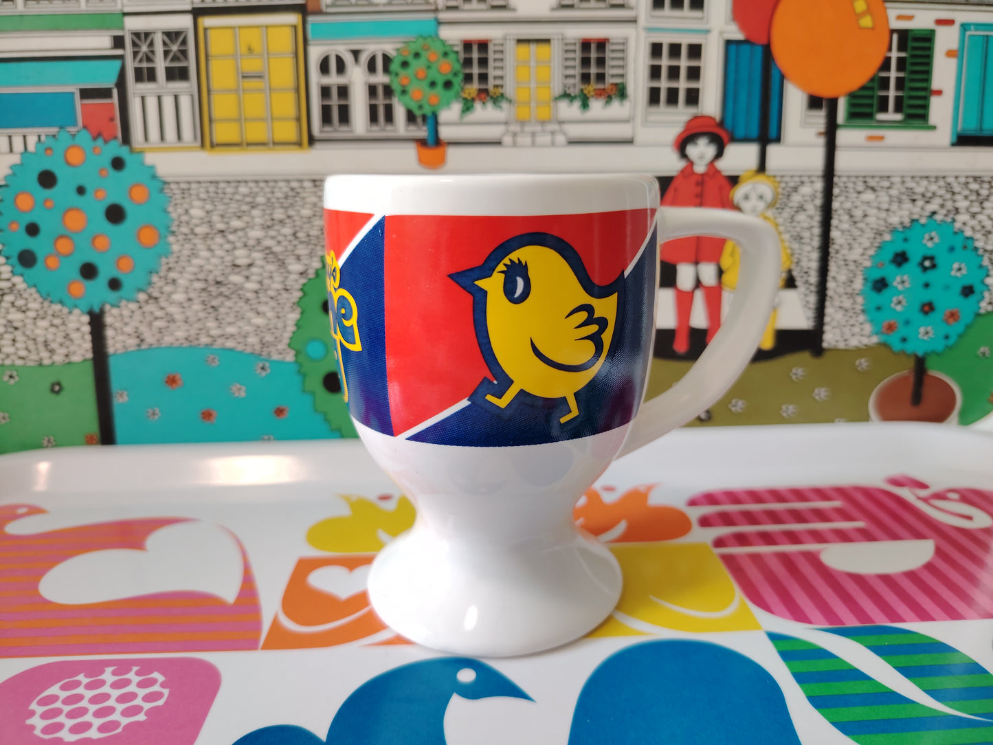 Vintage 90's creme egg mug
