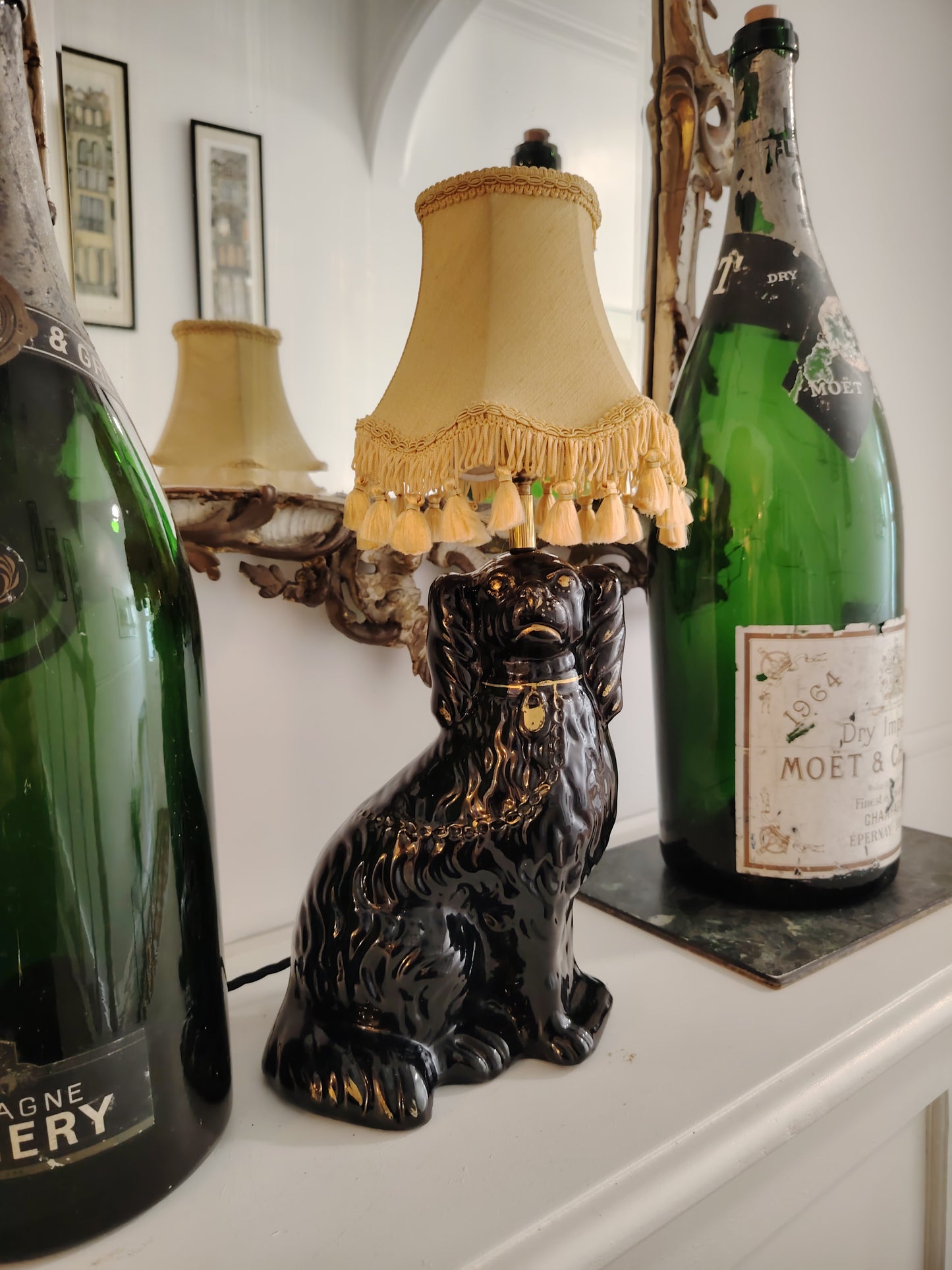 Vintage Black and Gold Pot Dog Lamp