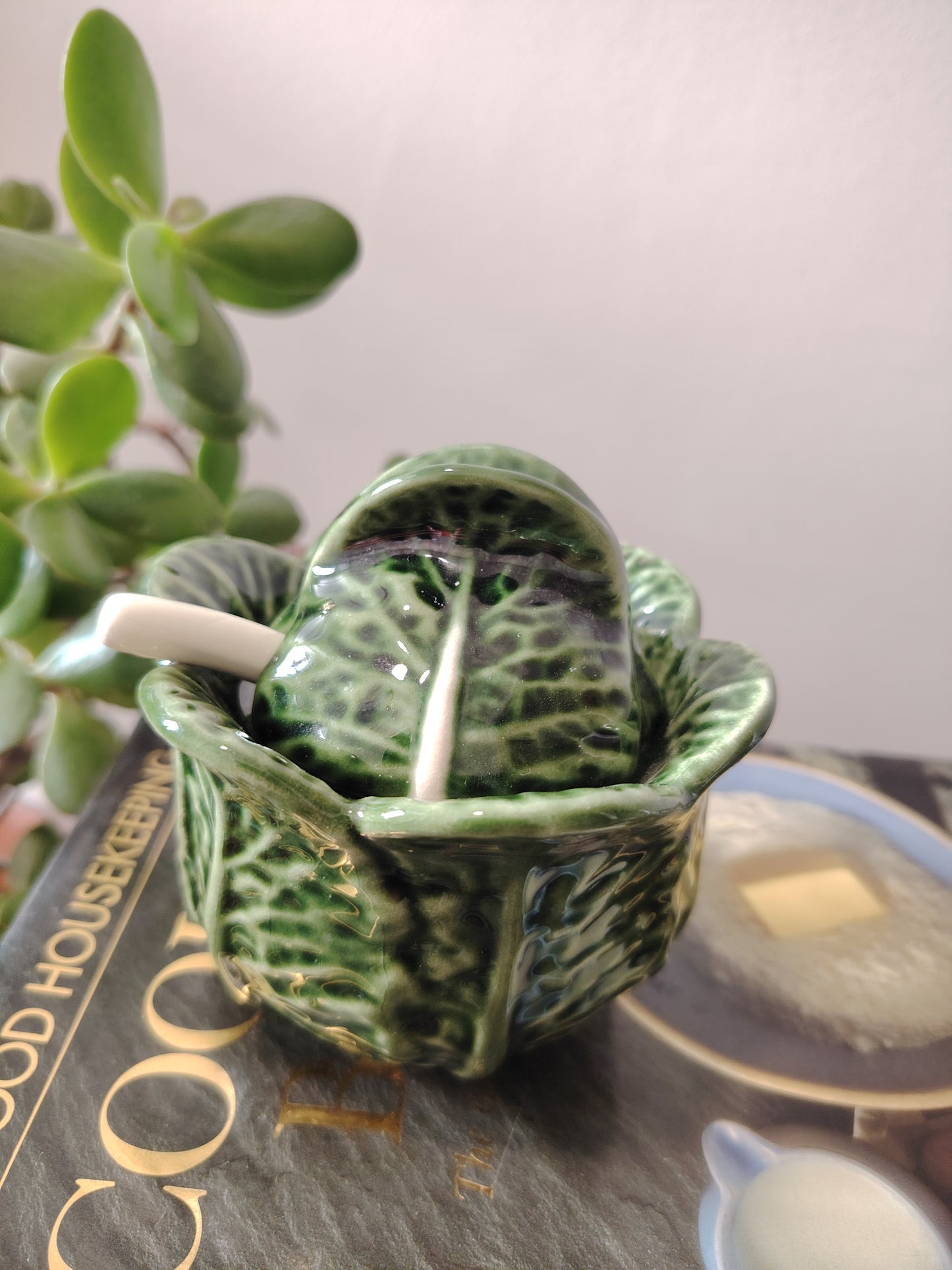 Large Size Vintage Portuguese Cabbage Ware Leaf Condiment Pot with Spoon