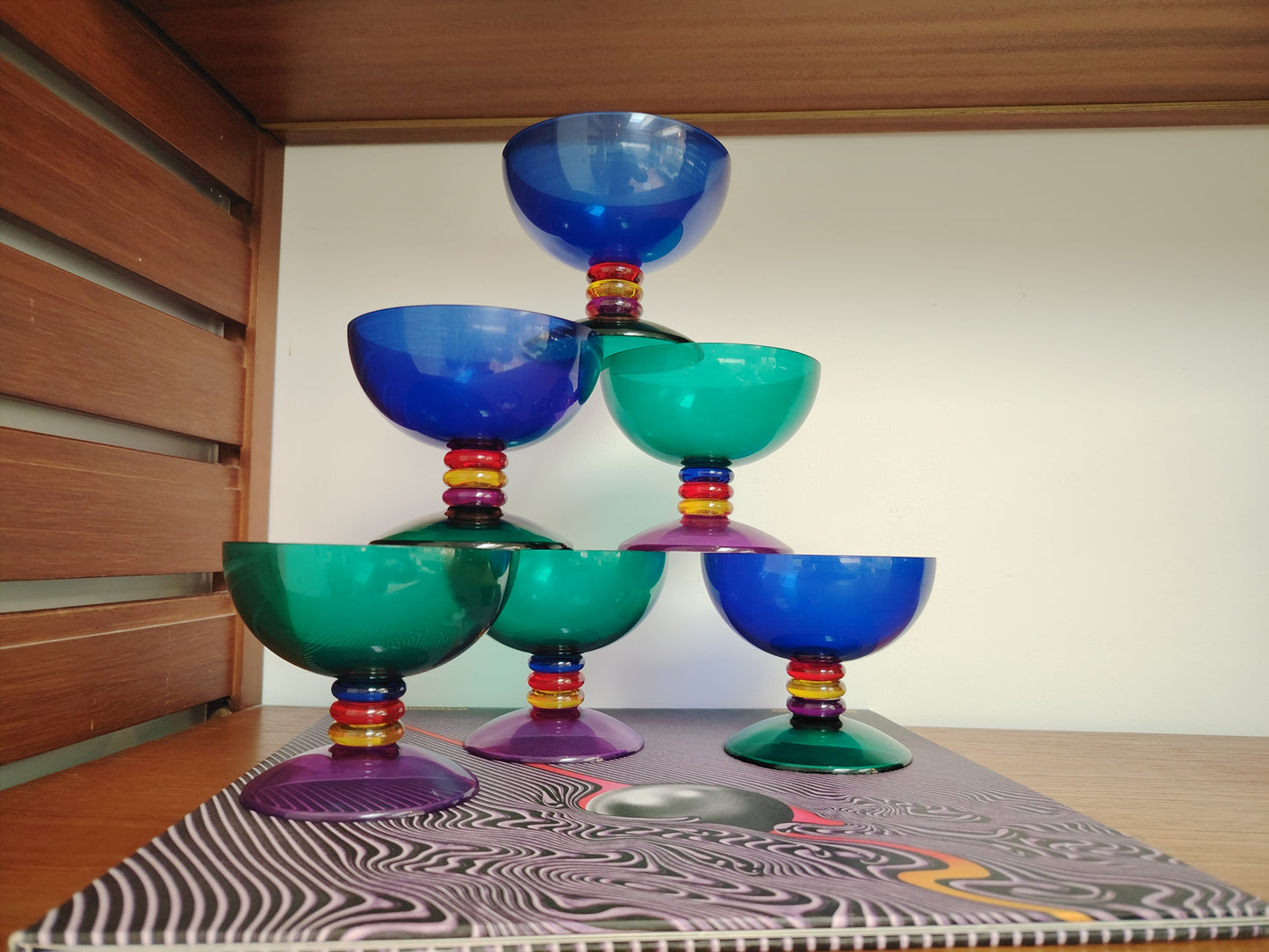 Set of 6 Guzinni Italy Acrylic Coupes