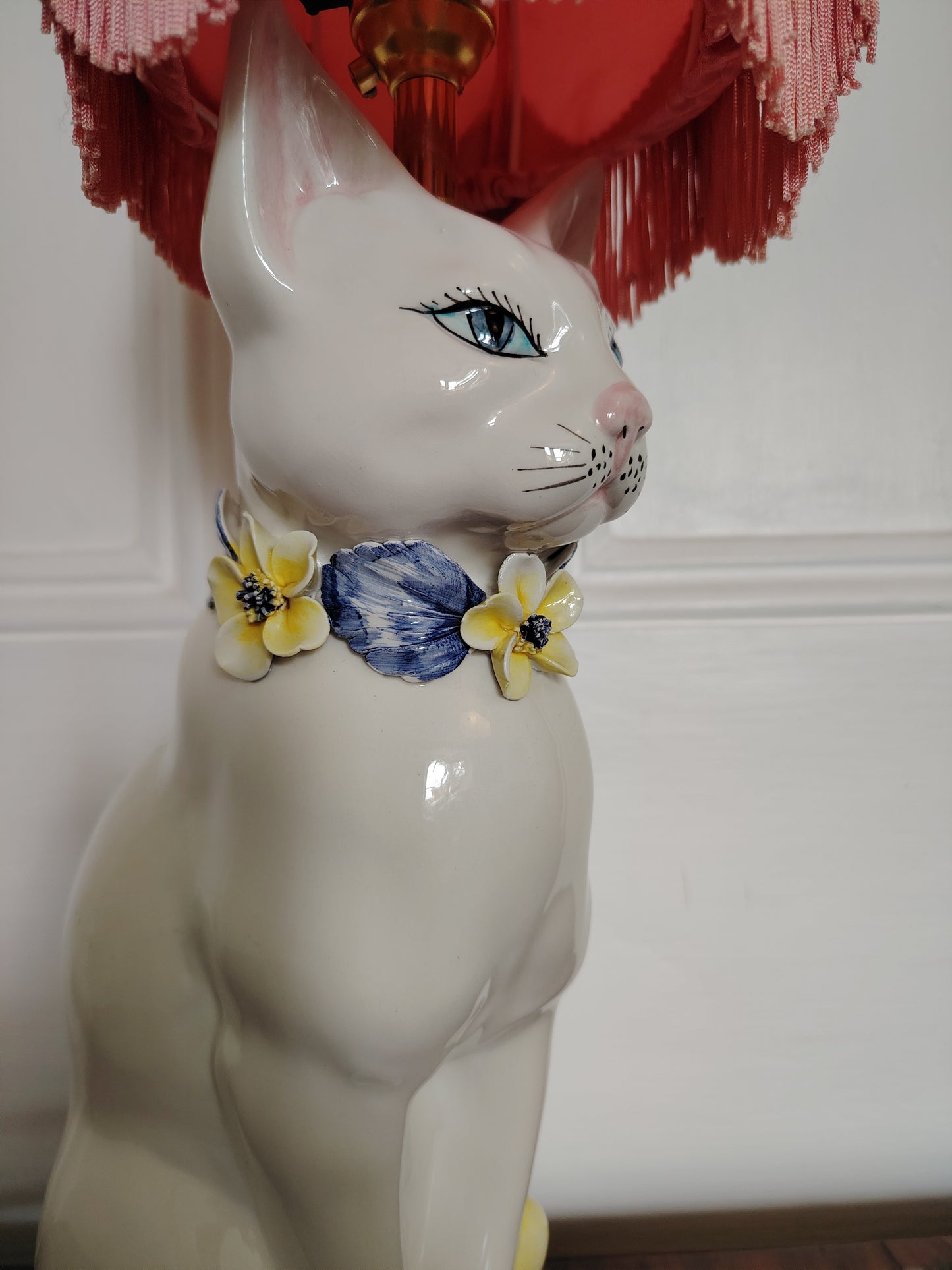 Beautiful Reworked Italian Cat Lamp with Floral Details