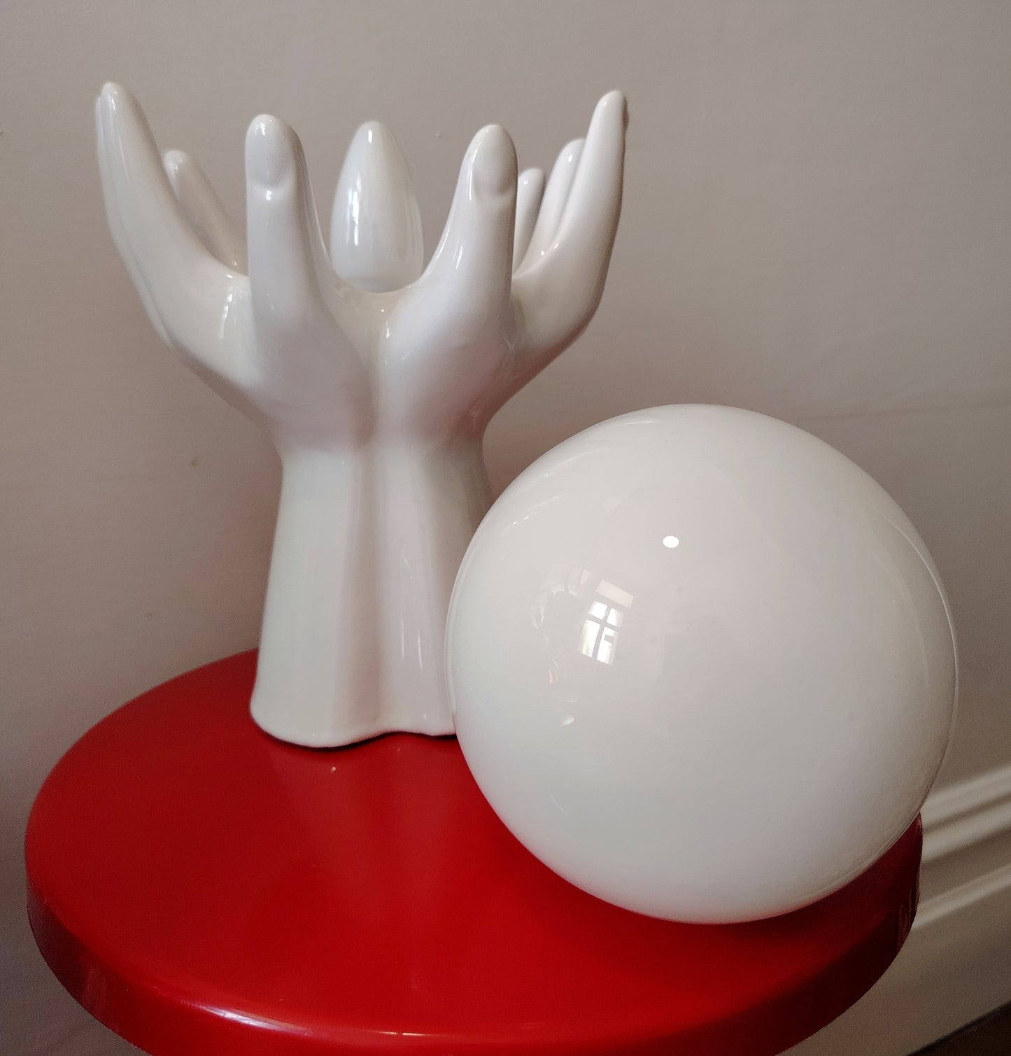 Vintage 80's Hands and Globe Lamp