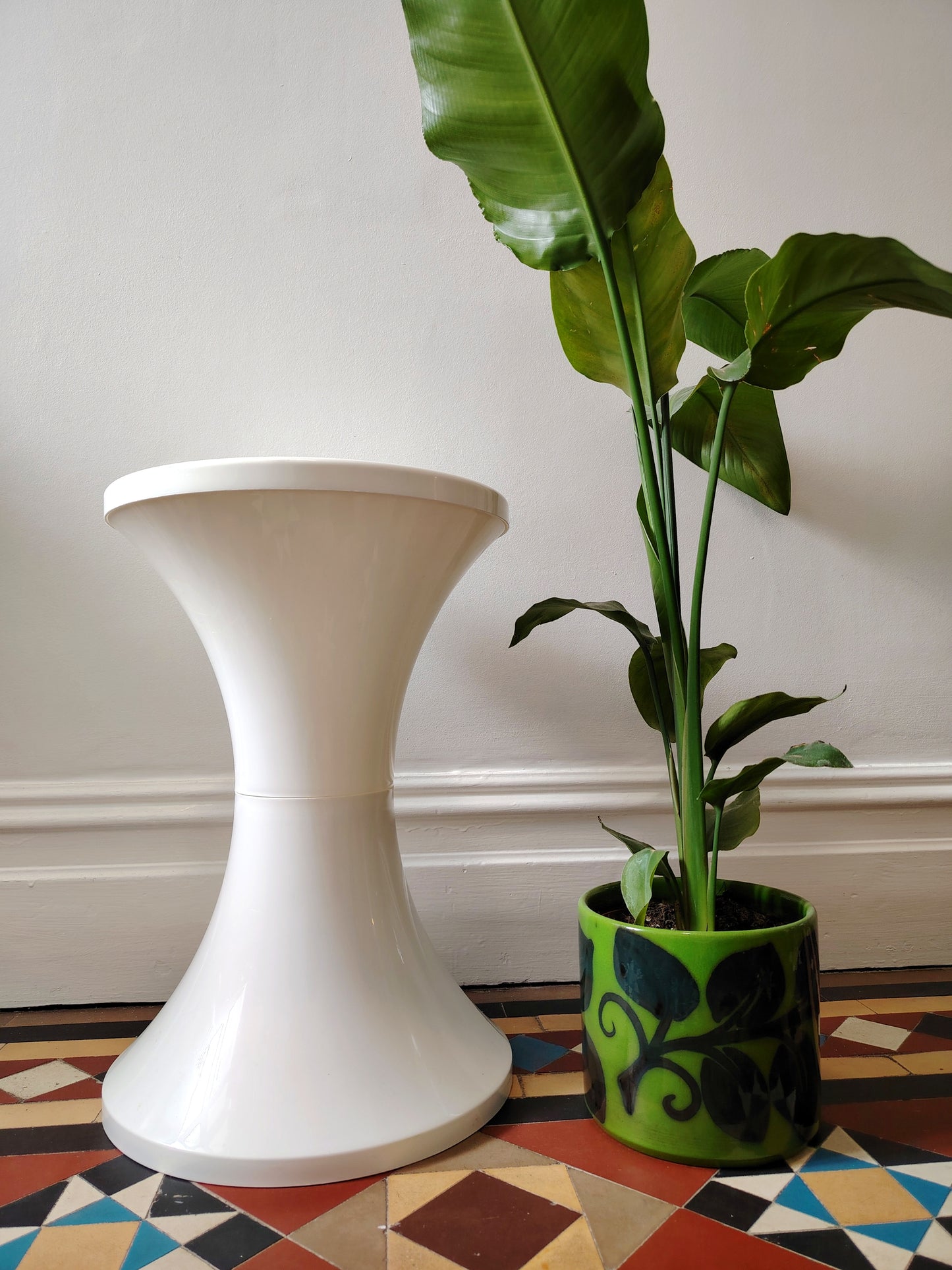 Vintage White Tam Tam Stool