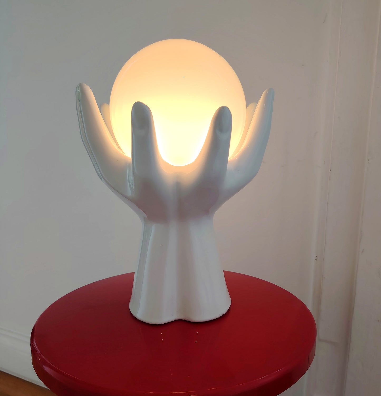 Vintage 80's Hands and Globe Lamp