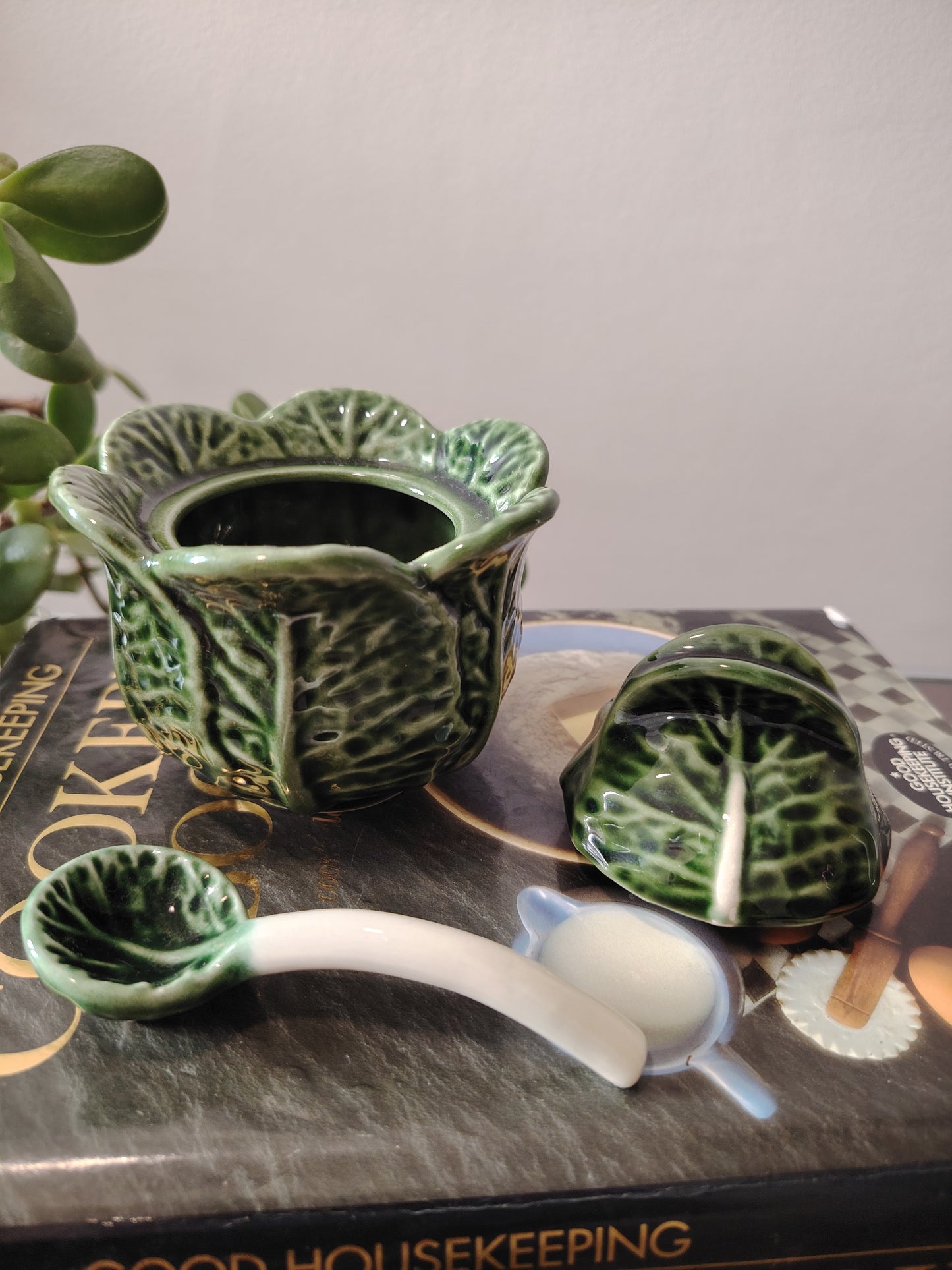 Large Size Vintage Portuguese Cabbage Ware Leaf Condiment Pot with Spoon