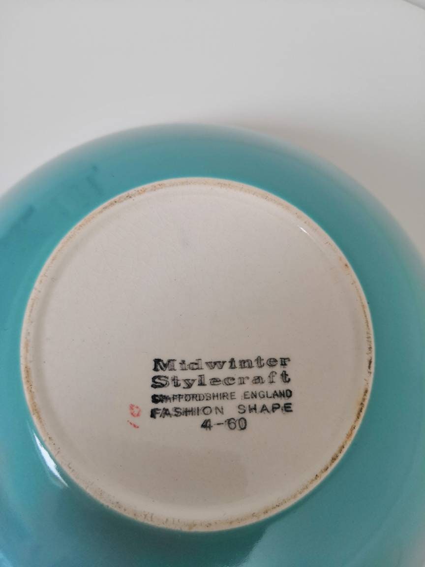 Midwinter Stylecraft "Cannes" Fashion Shape serving bowl with lid