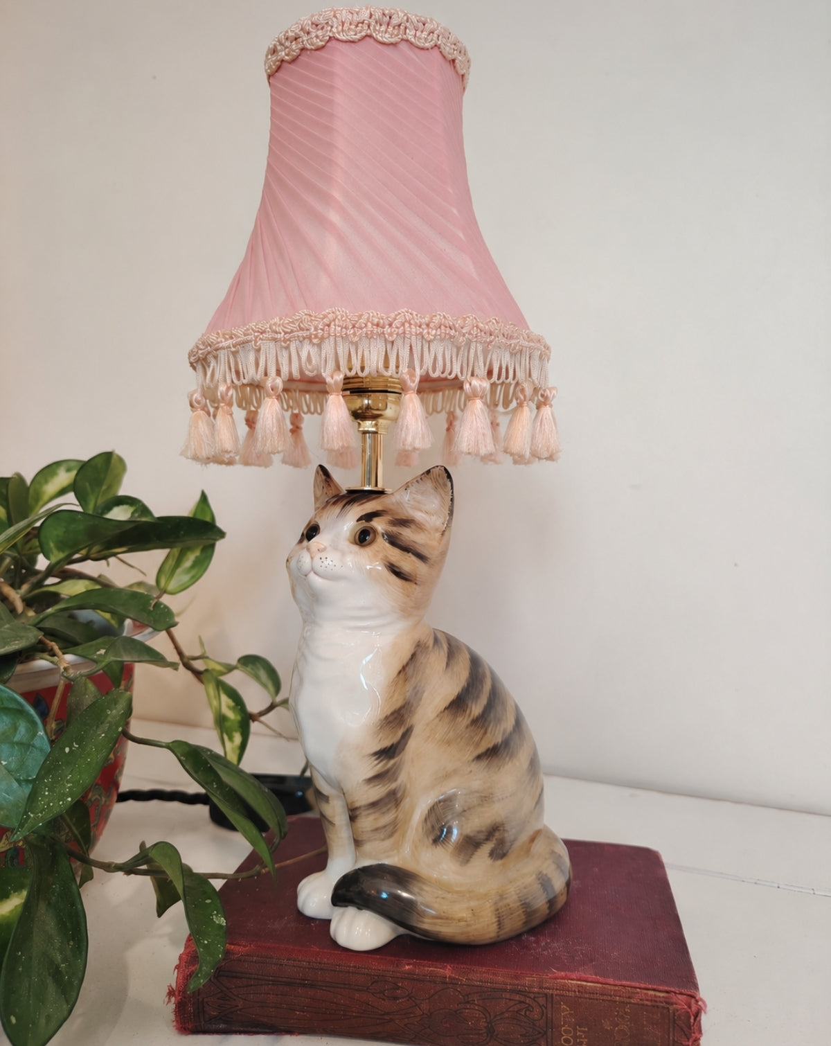 Vintage Reworked Small Tabby Cat Lamp