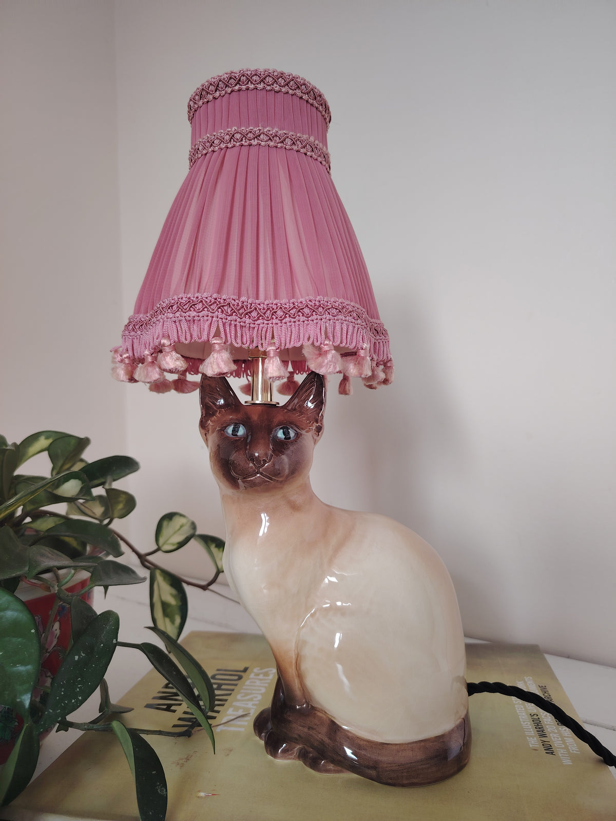 Vintage Reworked Siamese Cat Lamp