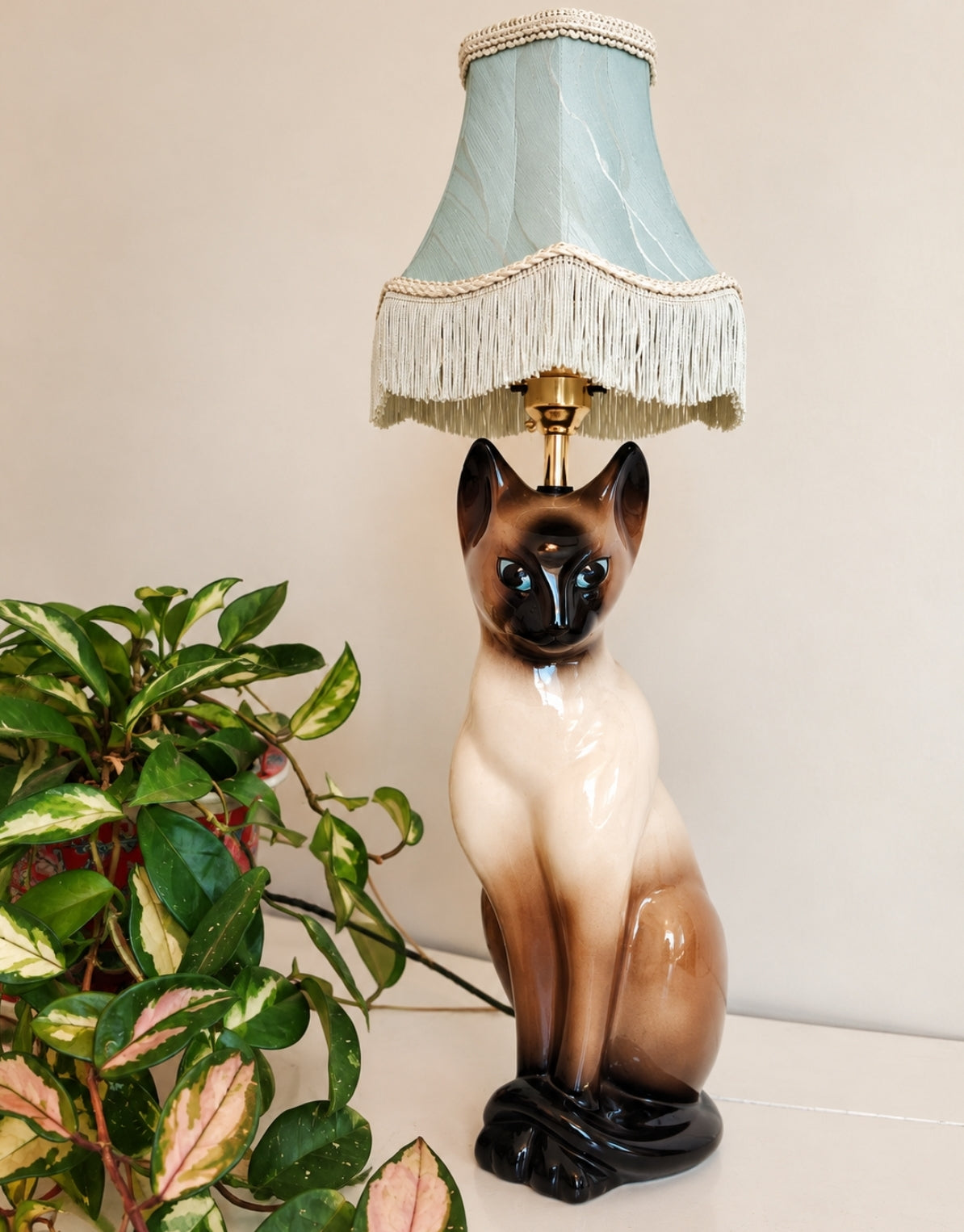 Vintage Reworked Tall Siamese Cat Lamp