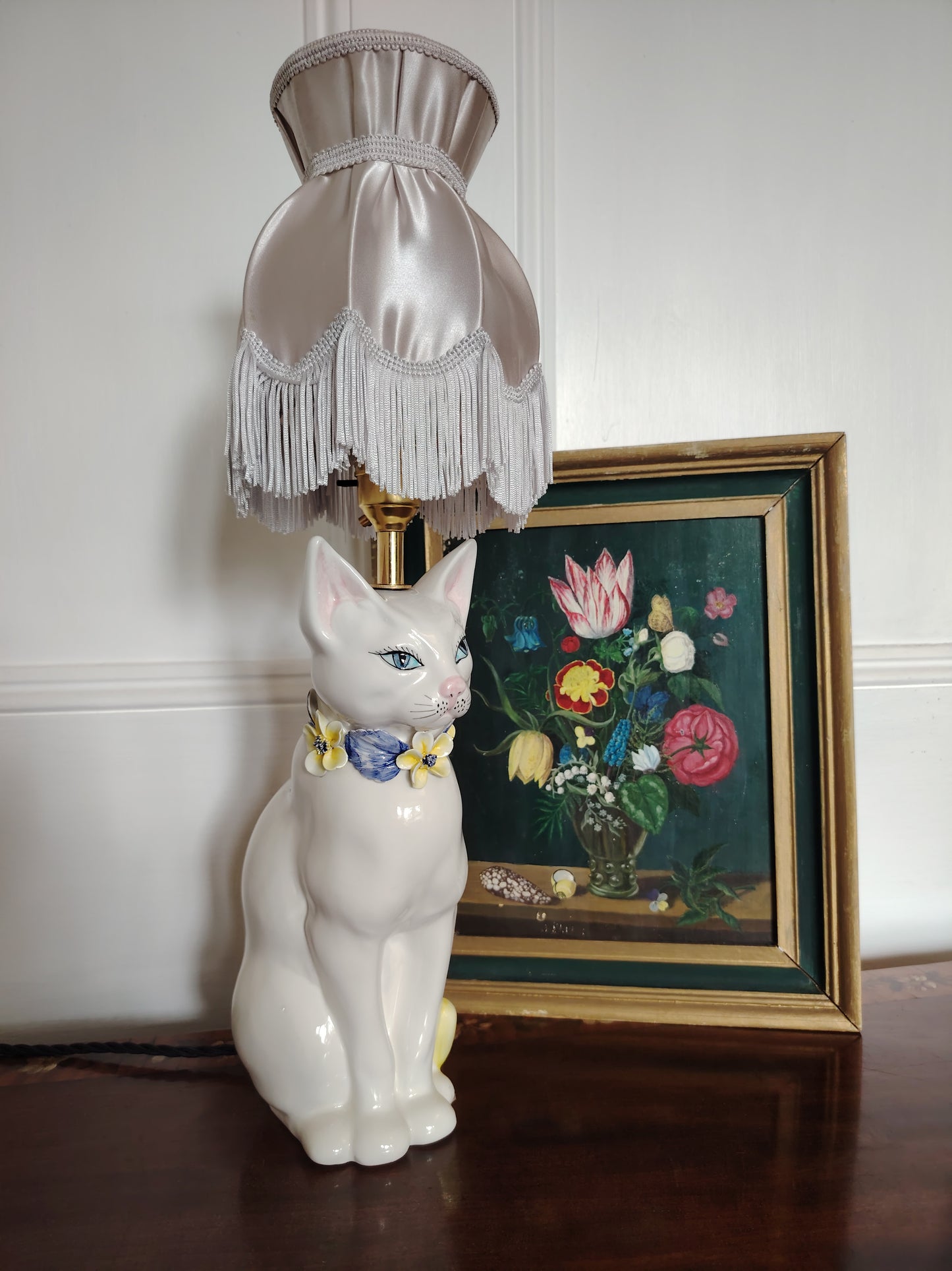 Beautiful Reworked Italian Cat Lamp with Floral Details