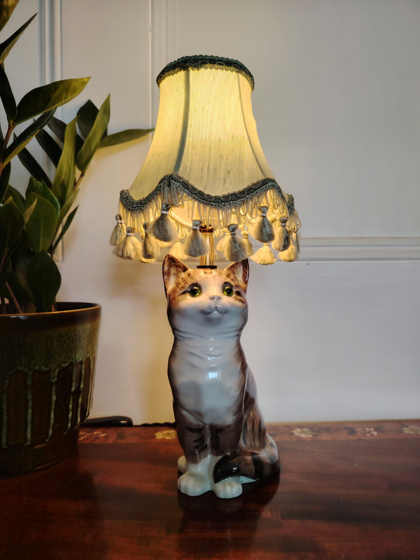 Vintage Upcycled Small Tabby Cat Lamp