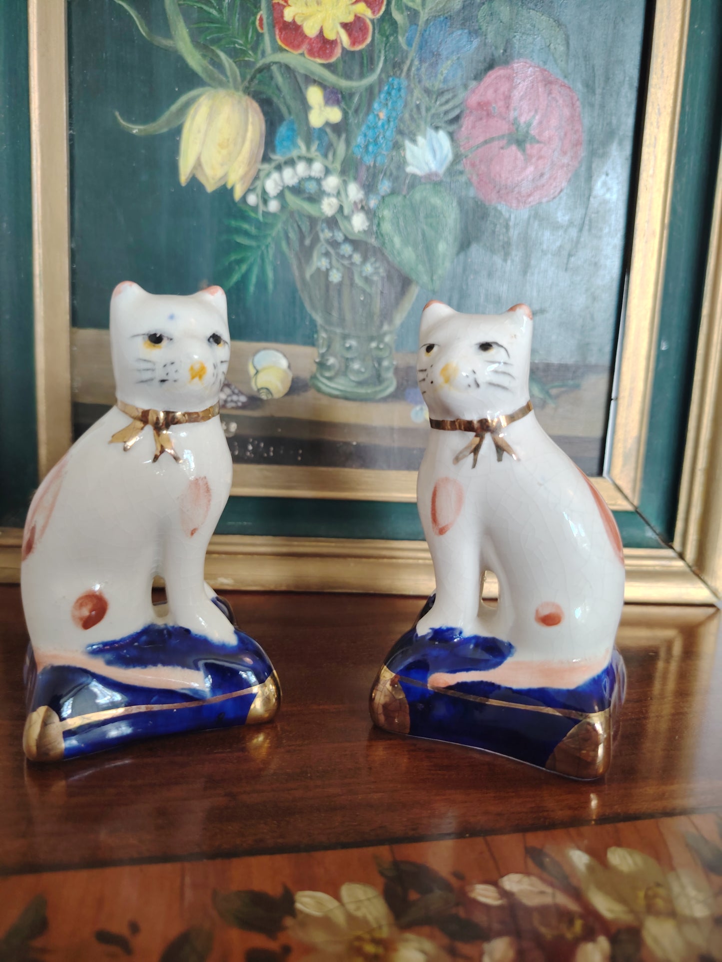 Sweet Pair of Staffordshire Style Porcelain Cats on a Pillow/ Mantle Decor