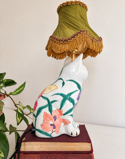 Vintage Reworked Floral Cat Lamp 💜