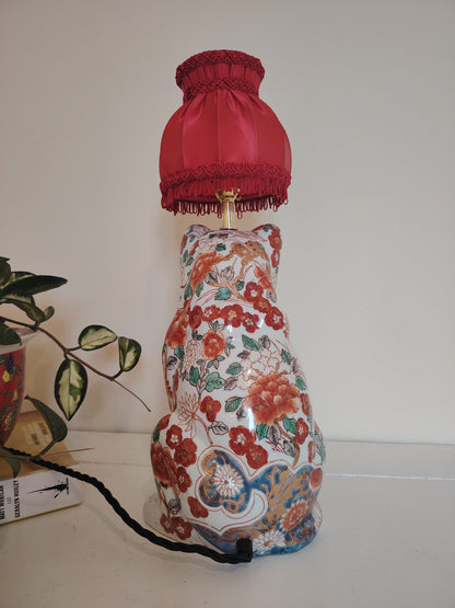 Reworked Antique Floral Imari Cat Lamp ❤️