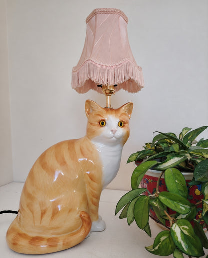 Large Vintage Reworked Ginger Cat Lamp 💕