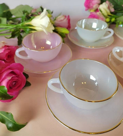 Set of 6 "Opale" Pearlescent cups and saucers