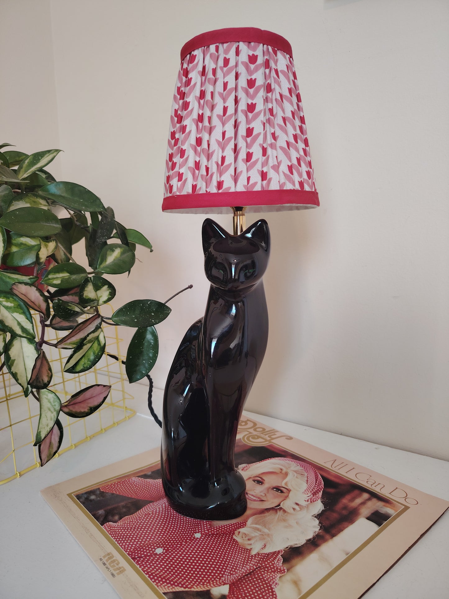 Vintage Upcycled Black Cat Lamp 🐈‍⬛
