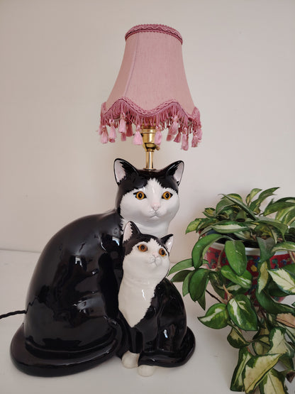 Large Vintage Reworked Tuxedo Cat and Kitten Lamp 💕