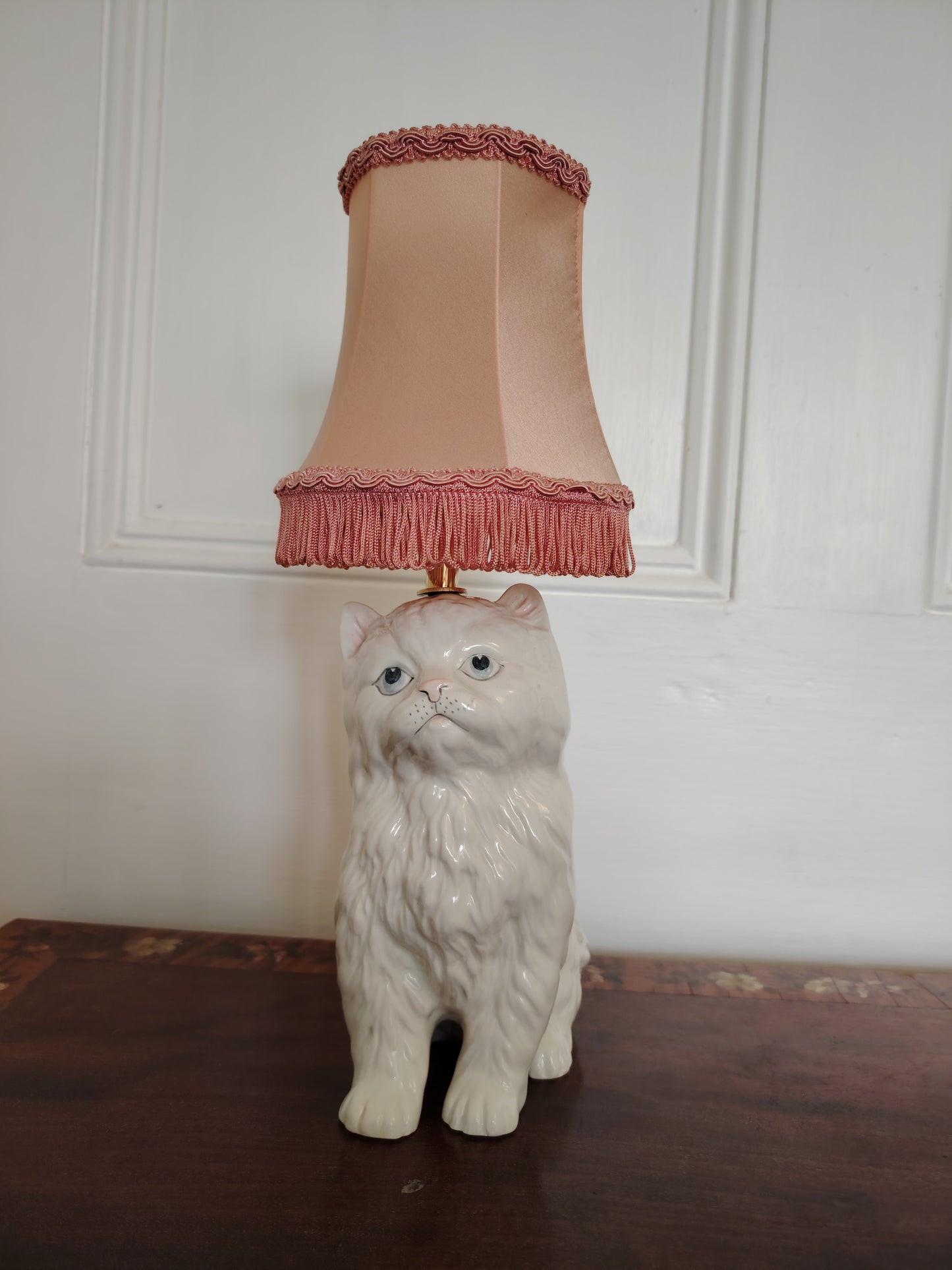 Vintage Reworked Small Fluffy Cat Lamp