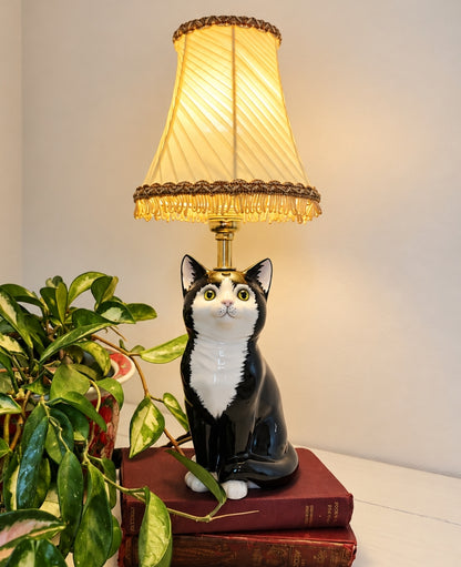 Vintage Reworked Small Tuxedo Cat Lamp 🐈‍⬛✨
