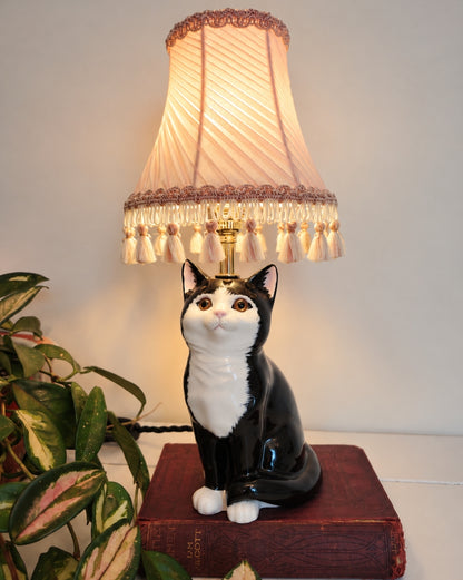 Vintage Reworked Small Tuxedo Cat Lamp 🐈‍⬛ 💕