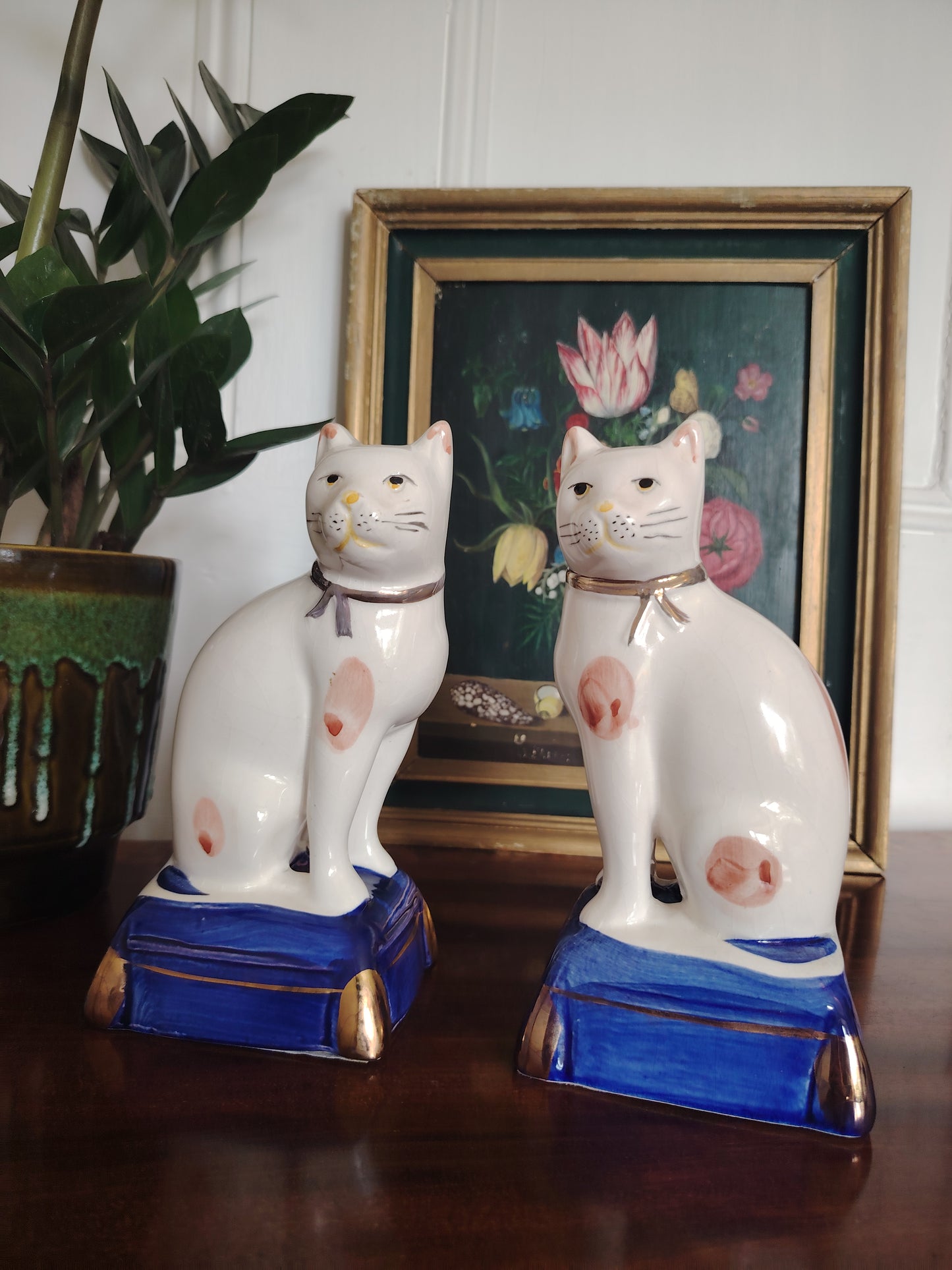 Large Pair of Staffordshire Style Porcelain Cats on a Pillow/ Mantle Decor