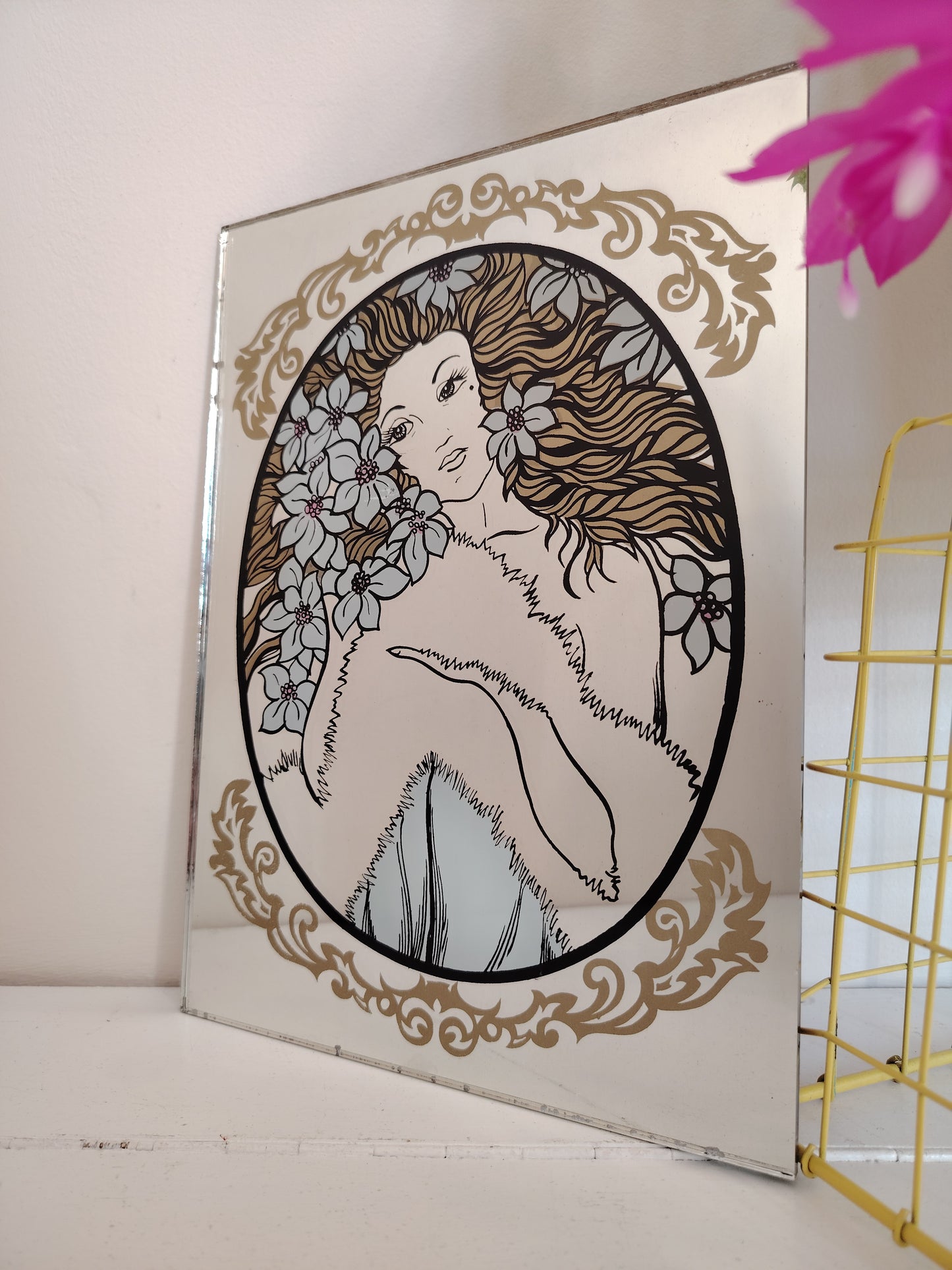 Vintage Nouvea Lady Picture Mirror