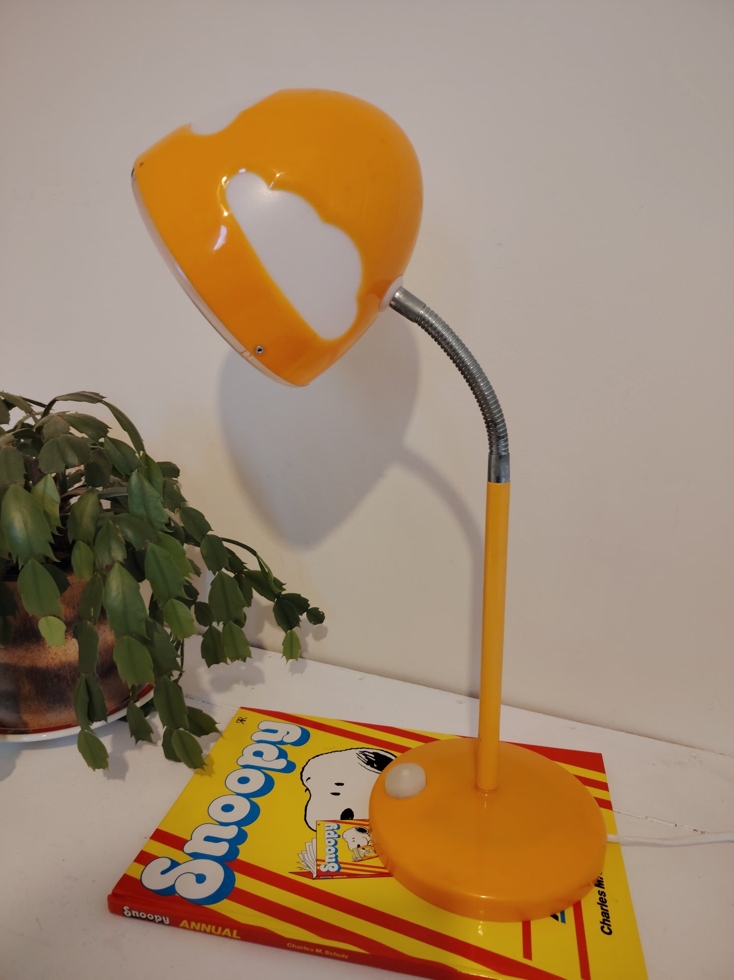 Vintage IKEA Skojig Cloud Desk Lamp in orange /UK plug sockets