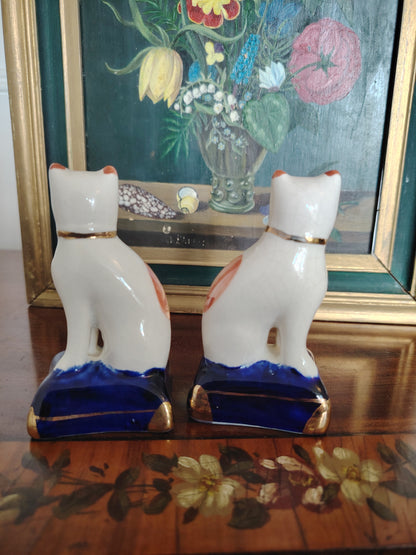 Sweet Pair of Staffordshire Style Porcelain Cats on a Pillow/ Mantle Decor
