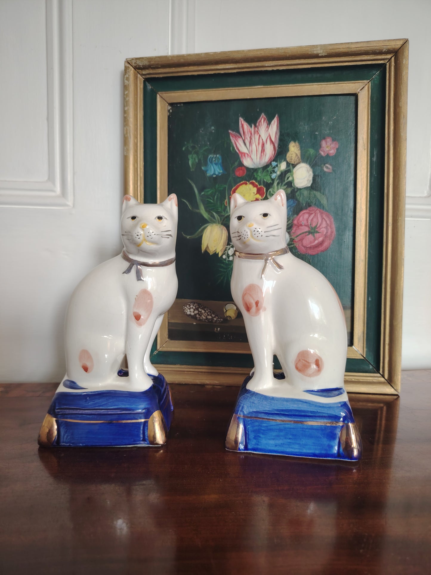 Large Pair of Staffordshire Style Porcelain Cats on a Pillow/ Mantle Decor