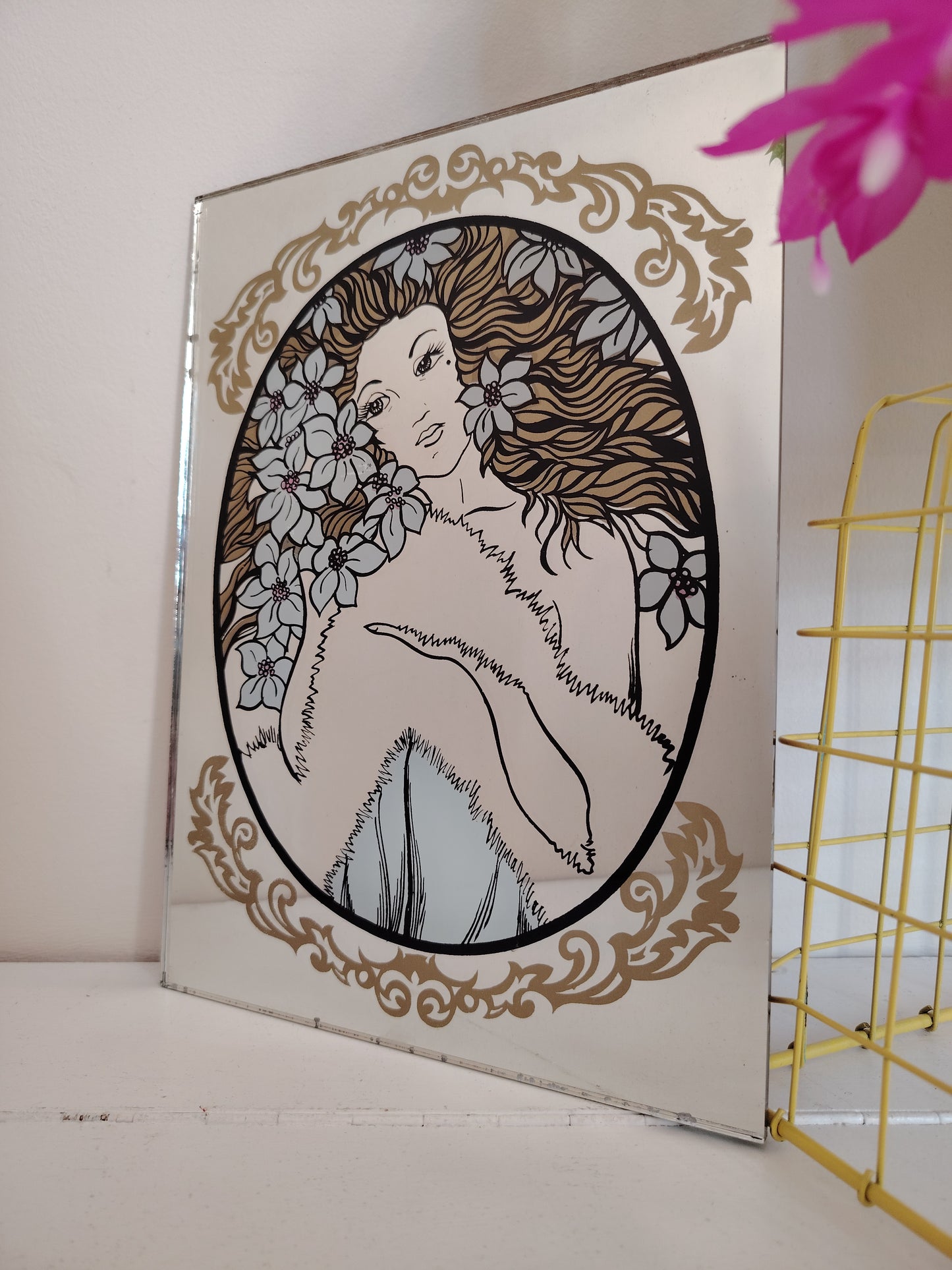 Vintage Nouvea Lady Picture Mirror