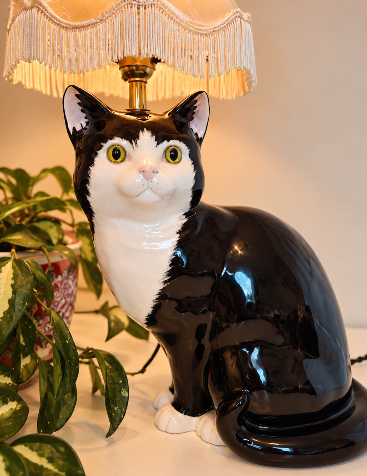 Large Vintage Reworked Tuxedo Cat Lamp