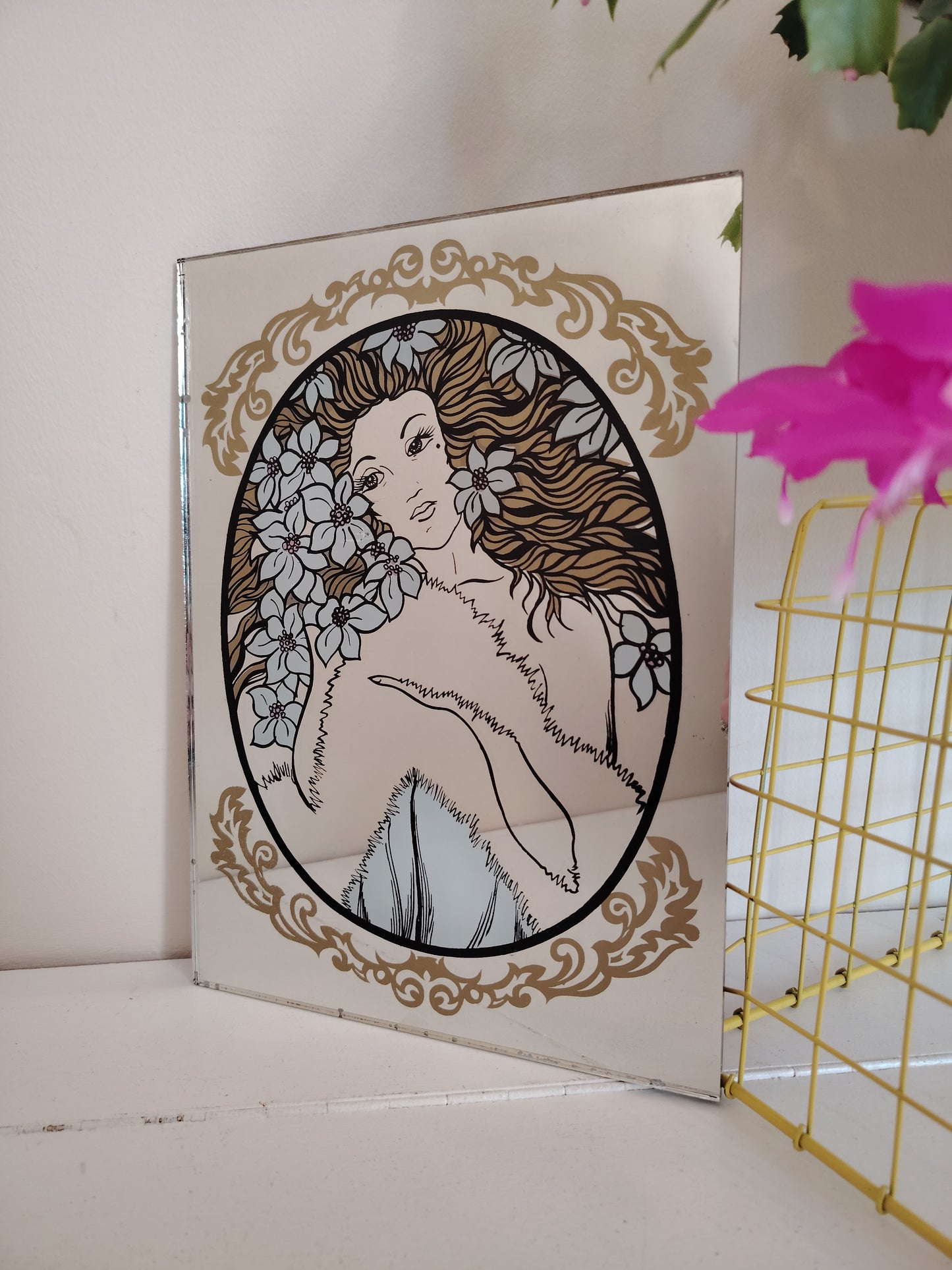 Vintage Nouvea Lady Picture Mirror