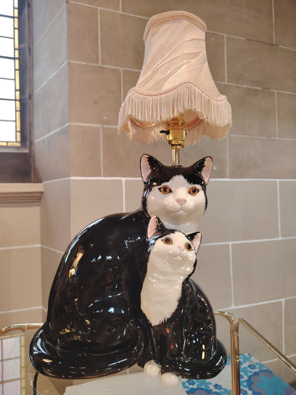 Large Vintage Reworked Tuxedo Cat and Kitten Lamp 💕