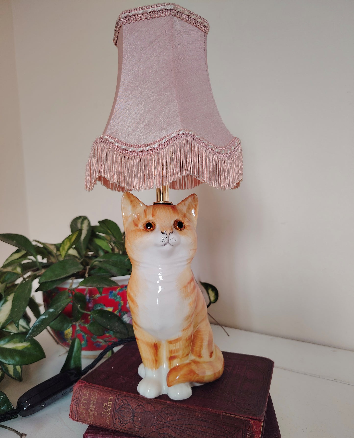 Vintage Reworked Small Ginger Cat Lamp 🐈