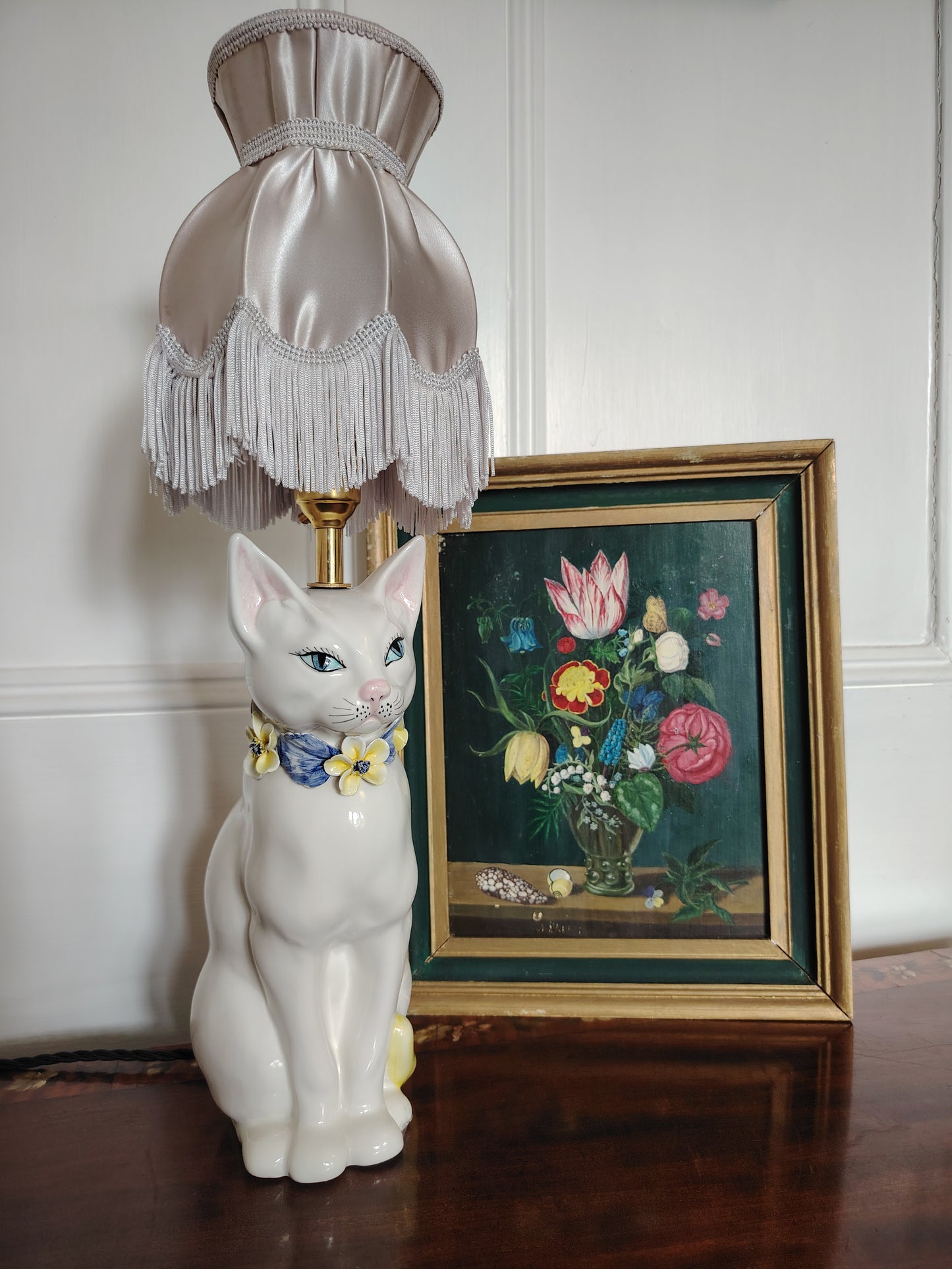 Beautiful Reworked Italian Cat Lamp with Floral Details