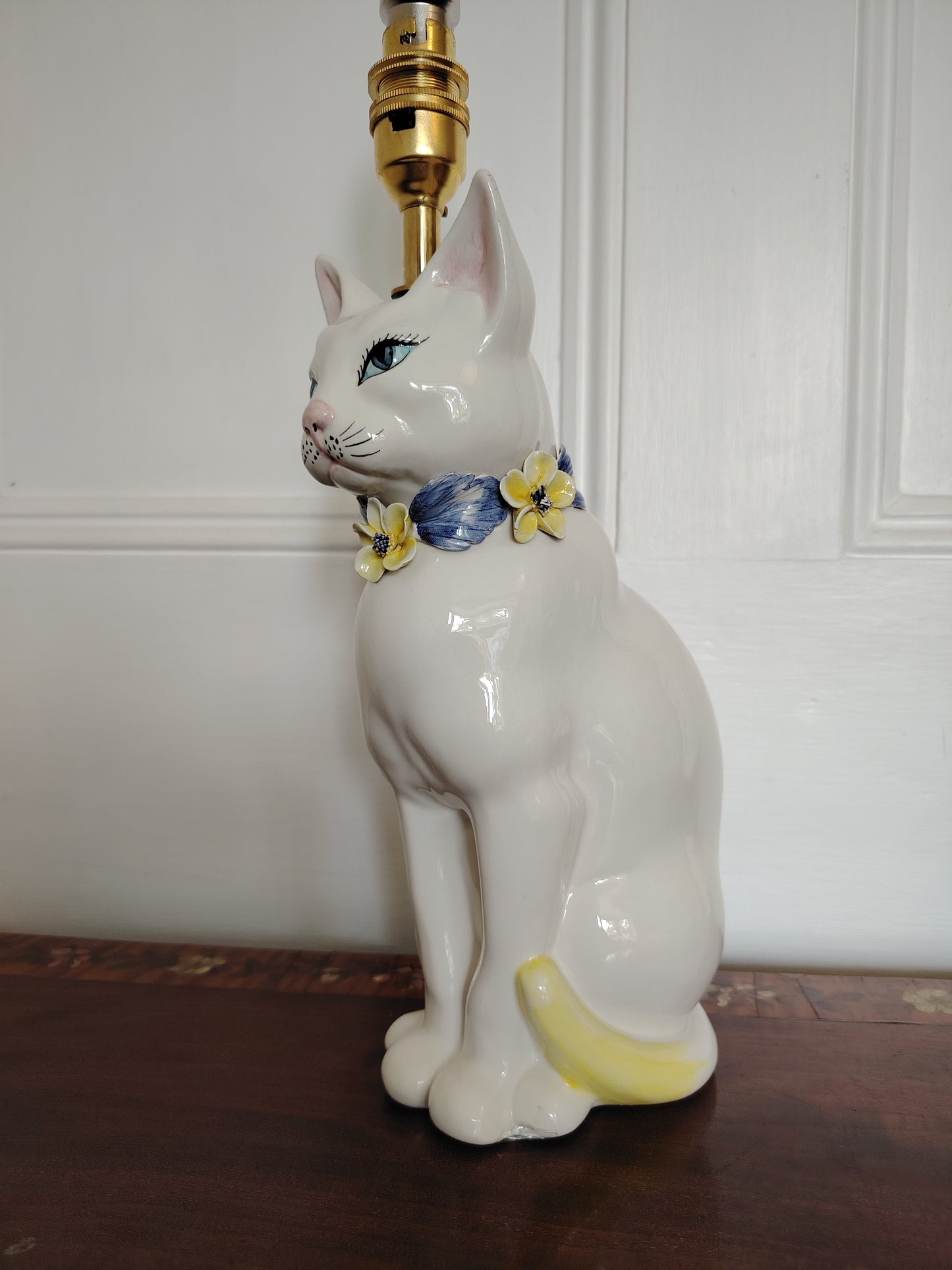 Beautiful Reworked Italian Cat Lamp with Floral Details