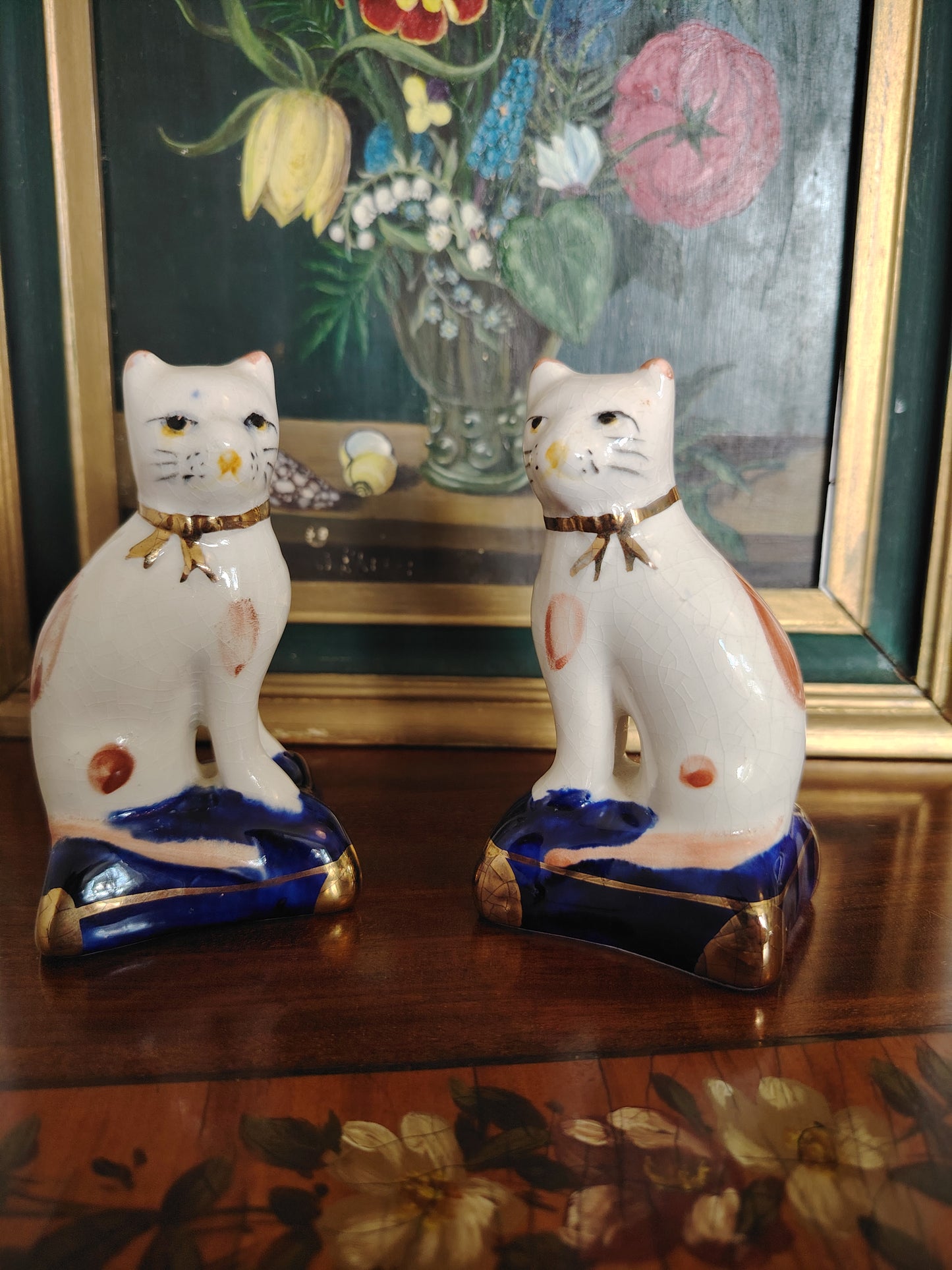 Sweet Pair of Staffordshire Style Porcelain Cats on a Pillow/ Mantle Decor