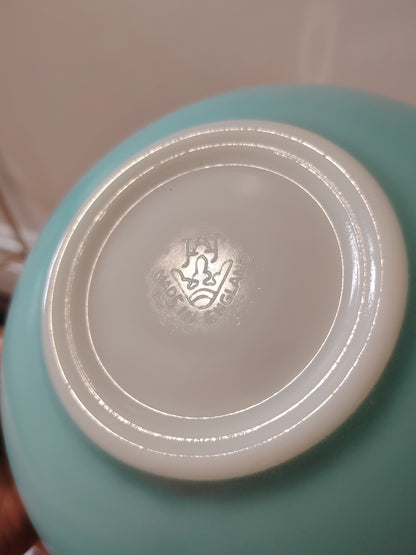 Pair of Pyrex Mixing Bowls in Blue and Coral