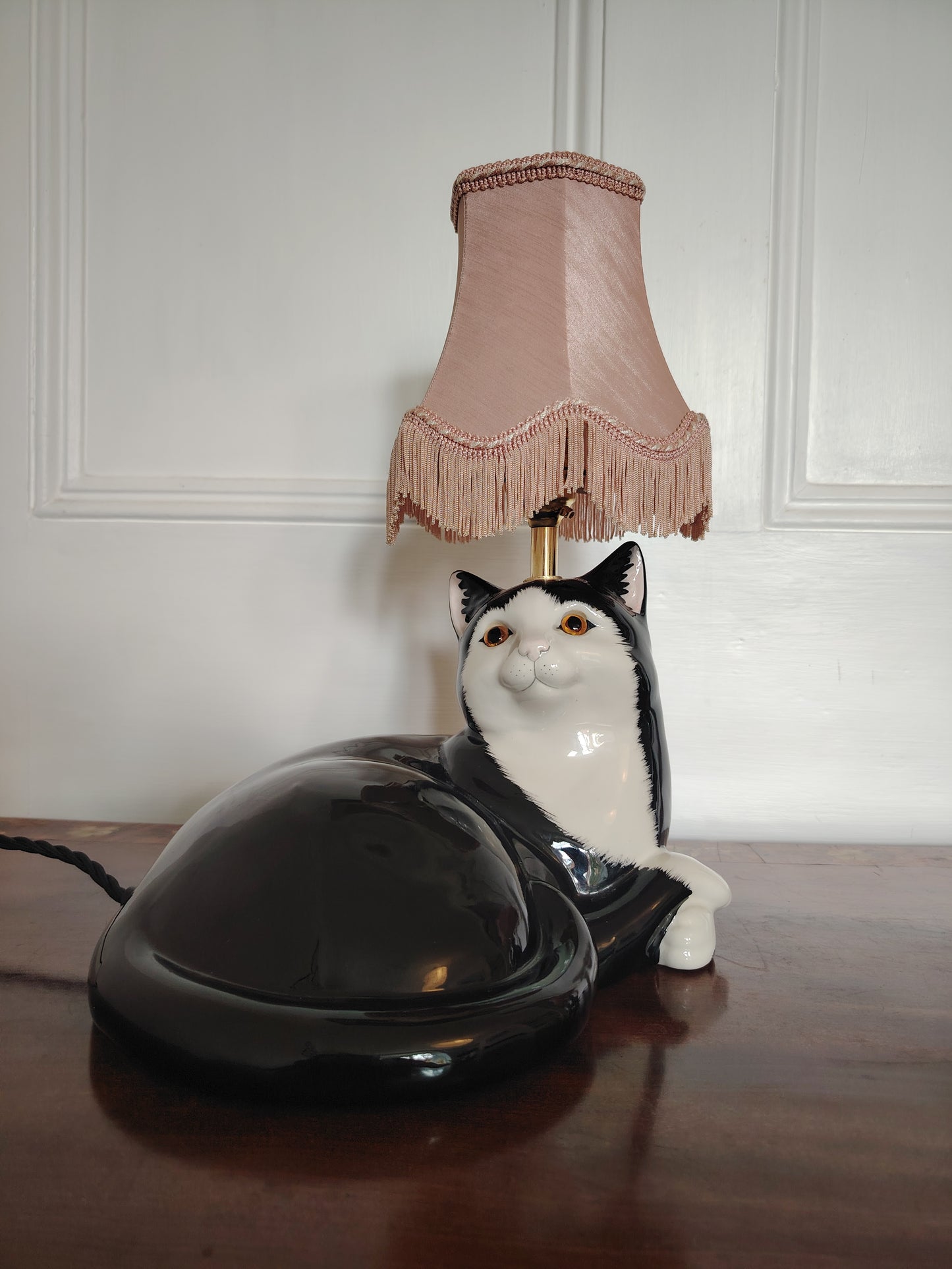 Large Vintage Reworked Lying Down Tuxedo Cat Lamp