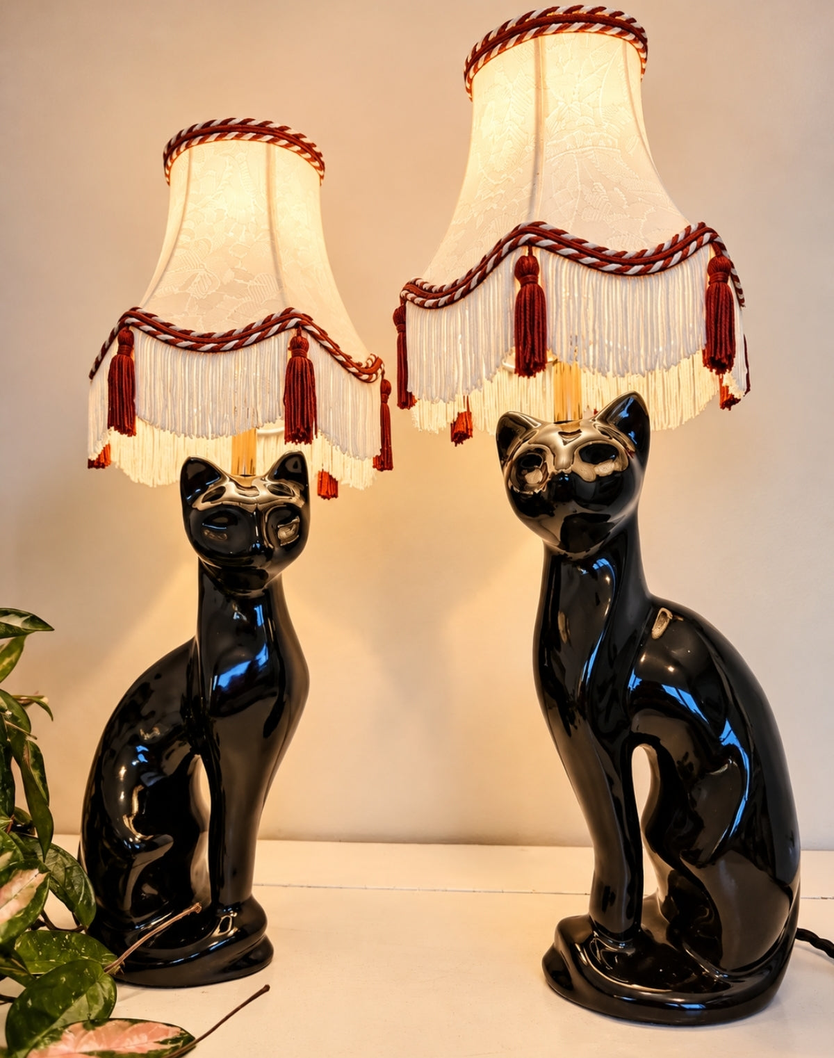 Pair of Vintage Reworked Black Cat Lamps 🐈‍⬛🐈‍⬛