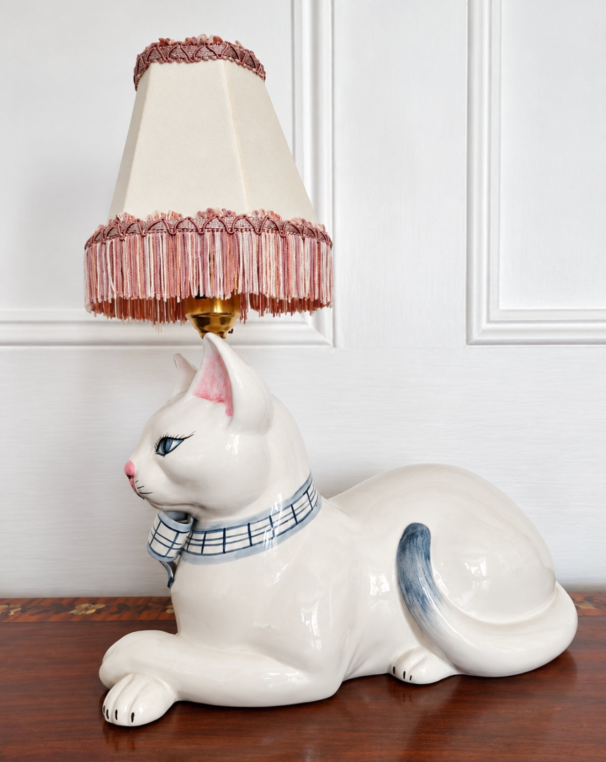 Beautiful Reworked Italian Cat Lamp 💙