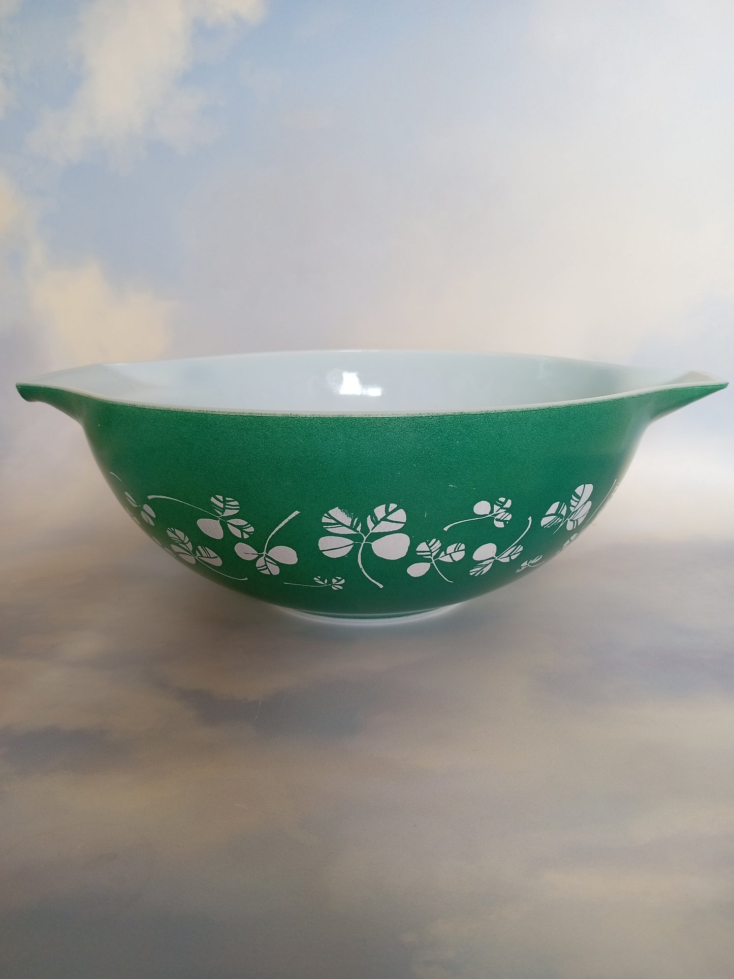 Vintage "Green Clover" large Pyrex bowl