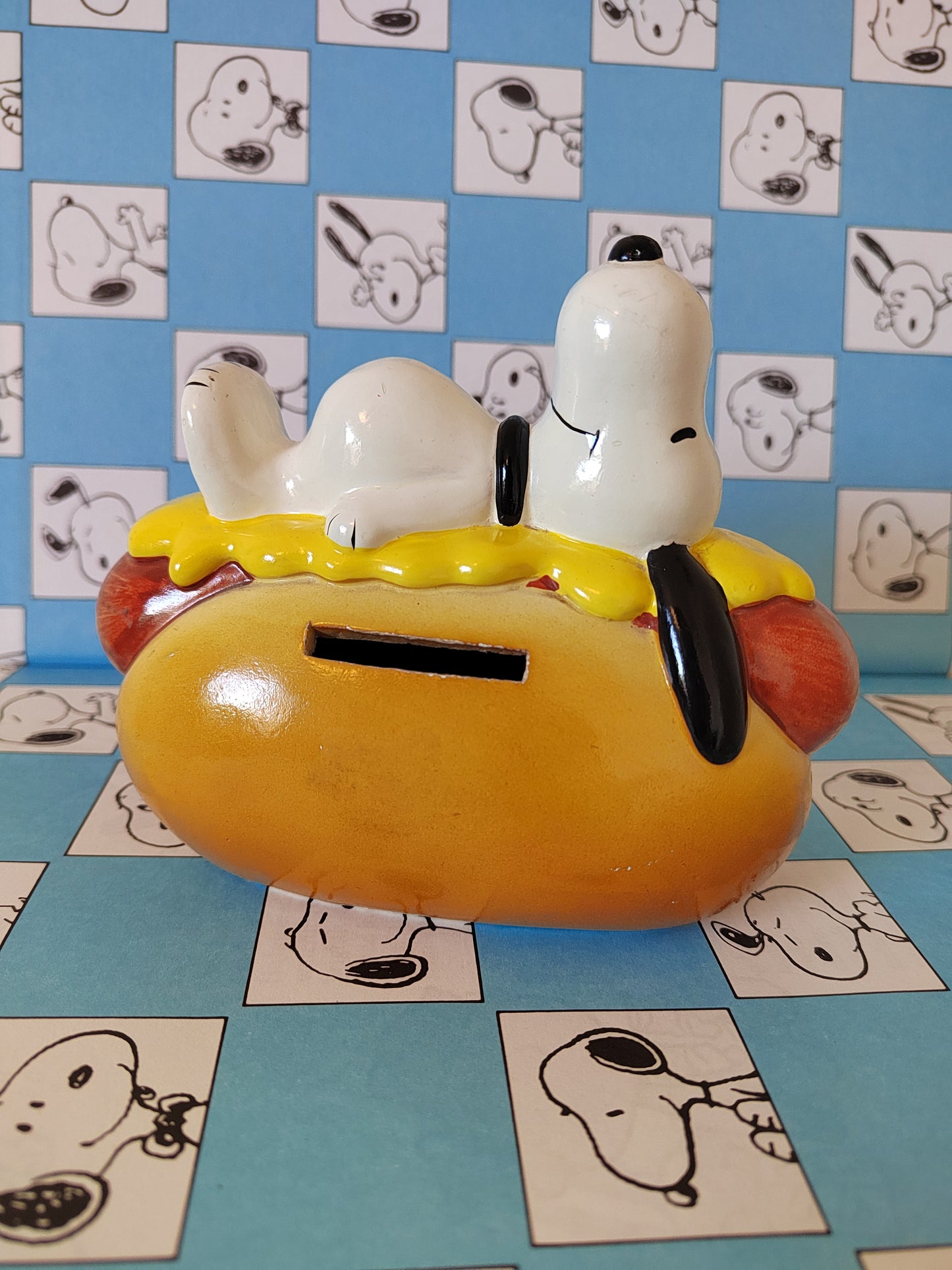 Rare Vintage Snoopy on a Hot Dog ceramic money bank