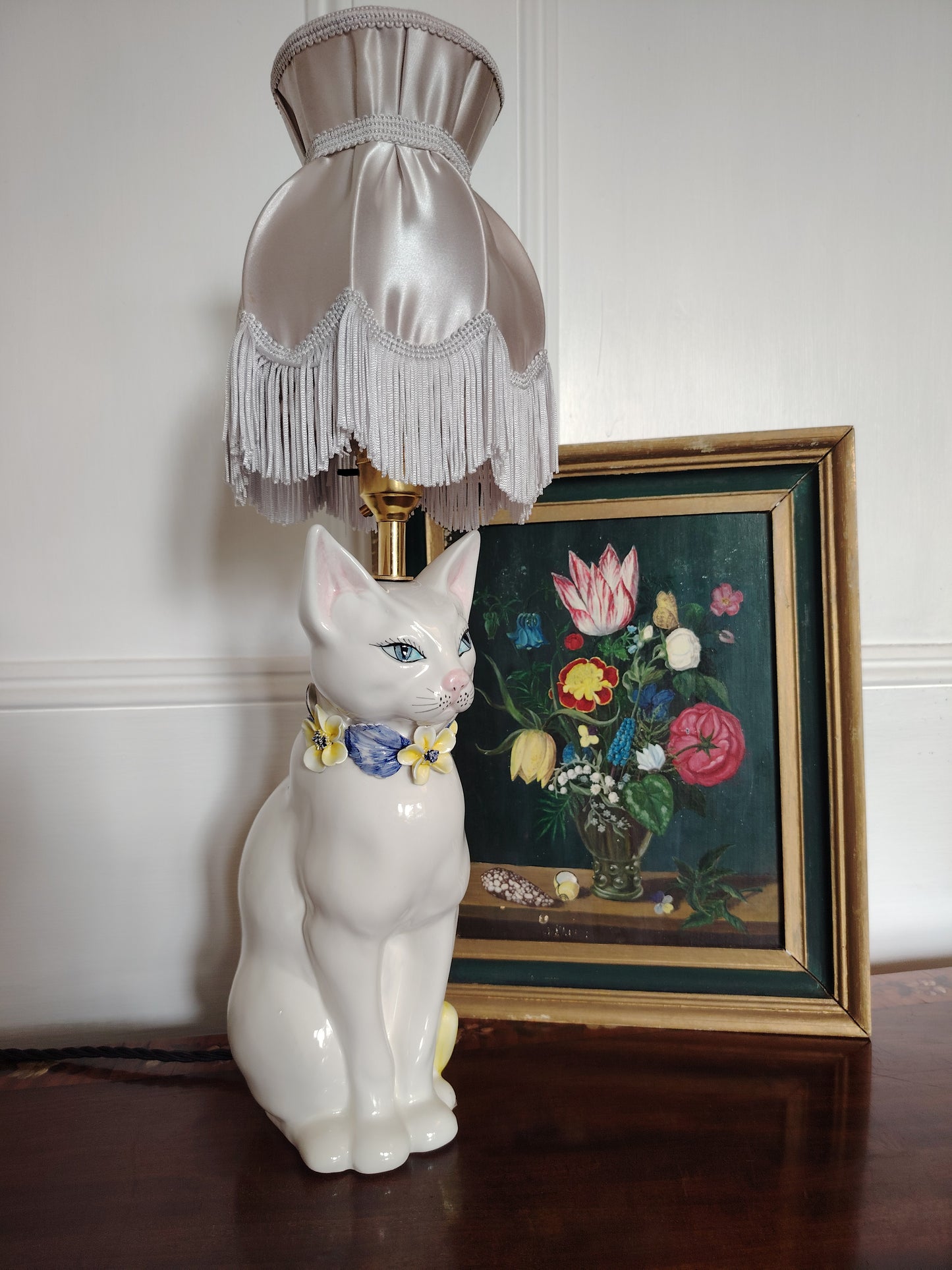 Beautiful Reworked Italian Cat Lamp with Floral Details