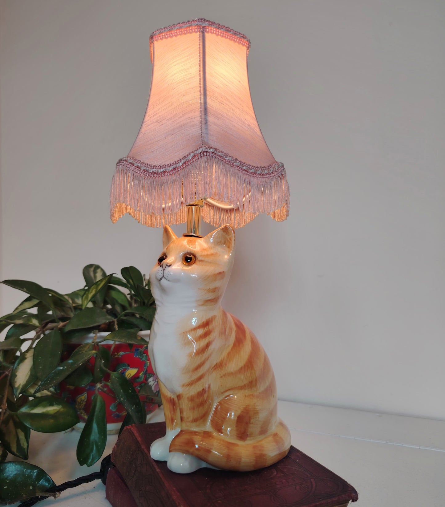 Vintage Reworked Small Ginger Cat Lamp 🐈