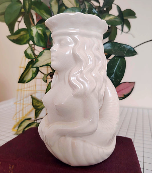 Dartmouth Mermaid Glug Jug in White